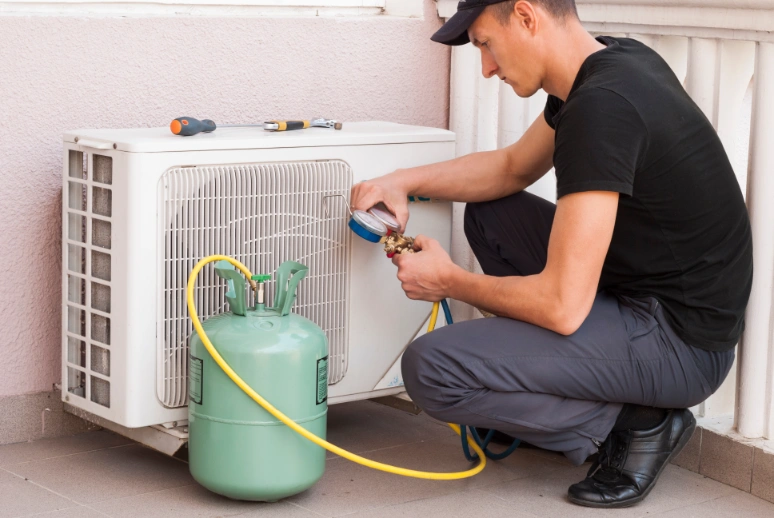 HVAC technicians from Zappo AC Repair Dallas ready for a service call in Dallas, TX